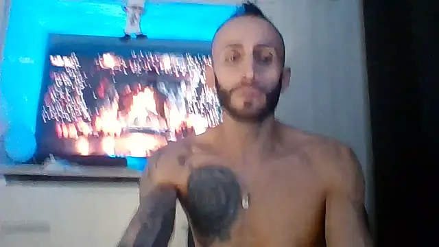 Snapshot of DaltonDirtyx chatting on November 13, 2025, 9:40 pm DaltonDirtyx online show from November 13, 2025, 9:40 pm