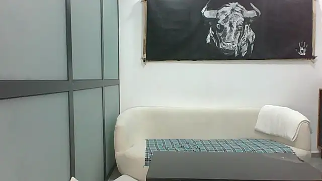 miss-cathy online show from September 15, 2025, 5:08 am