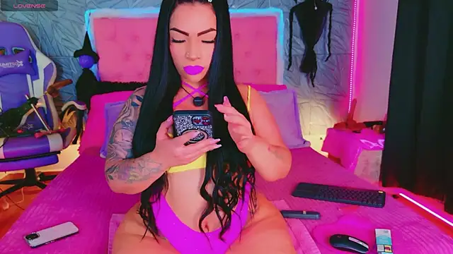 Snapshot of macasweet chatting on October 28, 2025, 9:03 pm macasweet online show from October 28, 2025, 9:03 pm