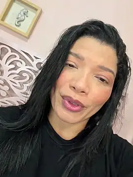 Snapshot of valerie_lya chatting on May 23, 2026, 8:19 pm valerie lya online show from May 23, 2026, 8:19 pm