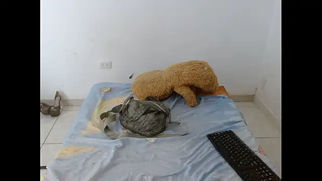 Snapshot of keyklin1 chatting on January 12, 2026, 1:40 pm keyklin1 online show from January 12, 2026, 1:40 pm