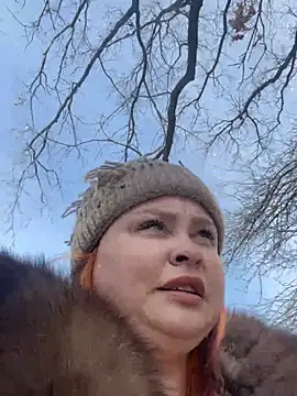 Model9798 online show from February 2, 2026, 9:52 am