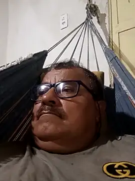 Misterymem63 online show from April 21, 2026, 7:37 am