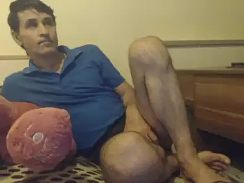 yvesstorm1 online show from March 5, 2025, 8:00 pm