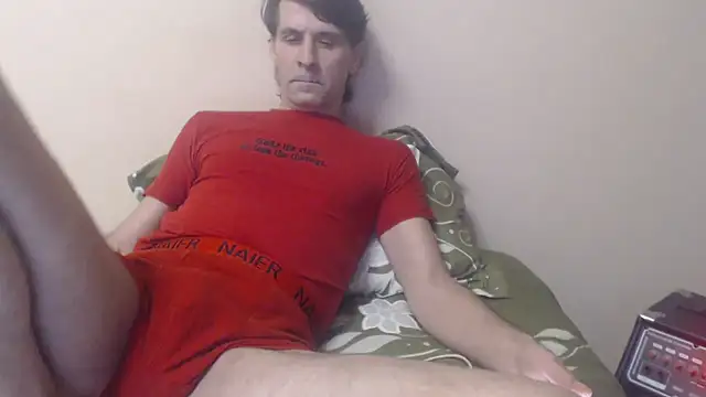 yvesstorm1 online show from February 15, 2026, 4:06 pm