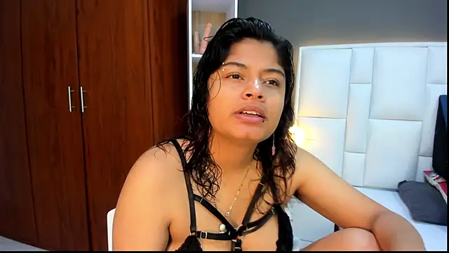 Snapshot of yeral2017 chatting on May 20, 2026, 4:15 pm yeral2017 online show from May 20, 2026, 4:15 pm