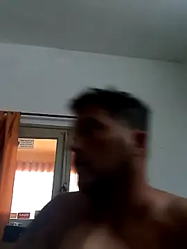 Snapshot of Reload_033 chatting on February 24, 2026, 9:04 pm Reload 033 online show from February 24, 2026, 9:04 pm