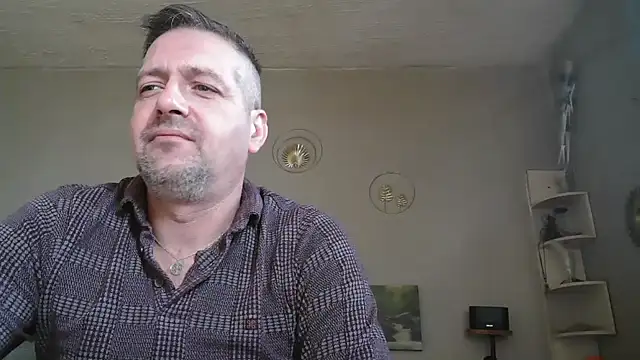 matrikes1 online show from March 28, 2026, 11:22 am