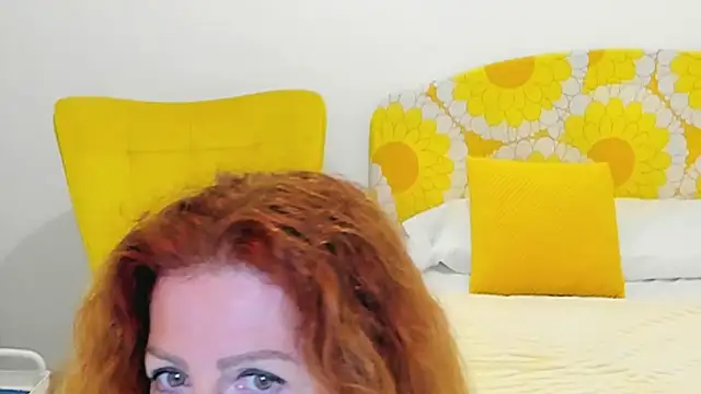 Snapshot of milf_penelope chatting on October 18, 2025, 4:36 am milf penelope online show from October 18, 2025, 4:36 am
