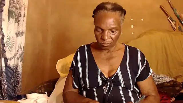 NaughtyGranny online show from January 15, 2026, 6:00 pm