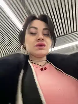 Snapshot of Wet__Bunny chatting on February 26, 2025, 9:44 am Wet Bunny online show from February 26, 2025, 9:44 am
