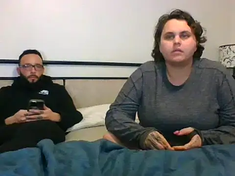 Snapshot of lyshaa chatting on February 1, 2025, 6:43 am lyshaa online show from February 1, 2025, 6:43 am