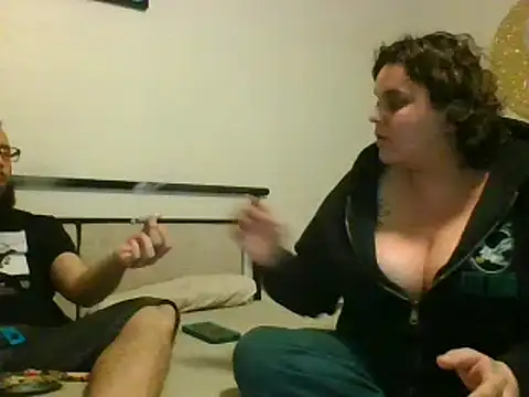 Snapshot of lyshaa chatting on February 12, 2025, 5:26 am lyshaa online show from February 12, 2025, 5:26 am