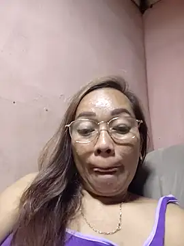 asianwet4u online show from November 25, 2025, 3:23 pm