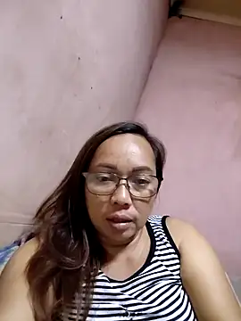 Snapshot of asianwet4u chatting on February 17, 2026, 4:04 pm asianwet4u online show from February 17, 2026, 4:04 pm