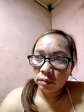 Snapshot of asianwet4u chatting on January 7, 2026, 4:12 pm asianwet4u online show from January 7, 2026, 4:12 pm