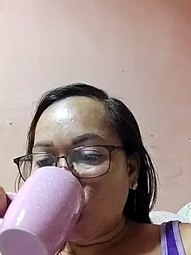 Snapshot of asianwet4u chatting on February 27, 2026, 2:45 am asianwet4u online show from February 27, 2026, 2:45 am