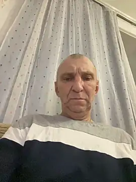 SHARP299 online show from September 18, 2025, 5:27 pm