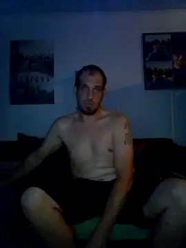 Snapshot of Codymc89 chatting on June 24, 2026, 2:43 am Codymc89 online show from June 24, 2026, 2:43 am