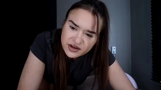 Snapshot of avajade chatting on May 14, 2026, 1:08 pm avajade online show from May 14, 2026, 1:08 pm