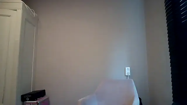 avajade online show from November 19, 2025, 11:21 am