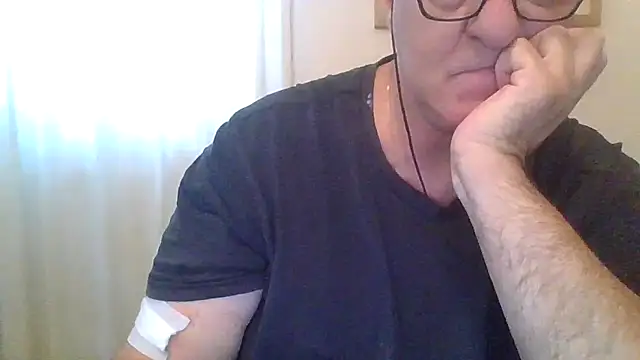 ANONIMO7735 online show from October 9, 2025, 7:53 am