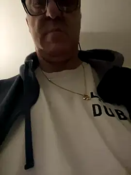 ANONIMO7735 online show from December 20, 2025, 10:56 pm