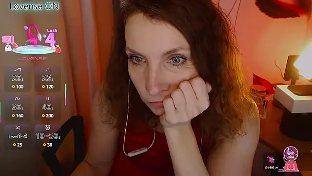 JohansonKatie online show from March 12, 2025, 12:04 pm