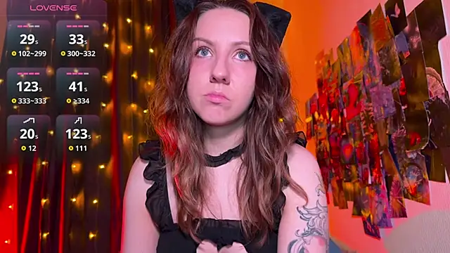 HotaruTomo online show from February 15, 2026, 9:47 pm