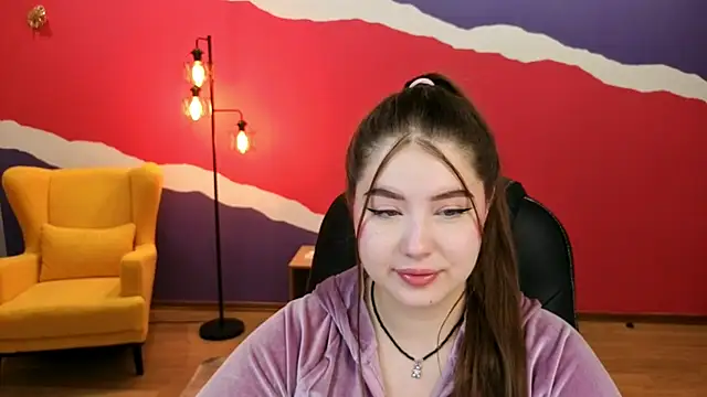 NicoleFoxery online show from September 18, 2025, 3:20 am