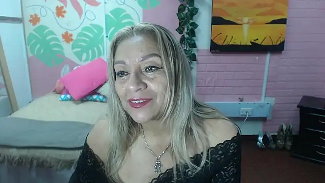 ZAMANTHA online show from April 15, 2026, 4:11 pm