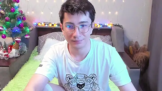 Snapshot of Yumi_steve chatting on December 1, 2024, 7:52 pm Yumi steve online show from December 1, 2024, 7:52 pm