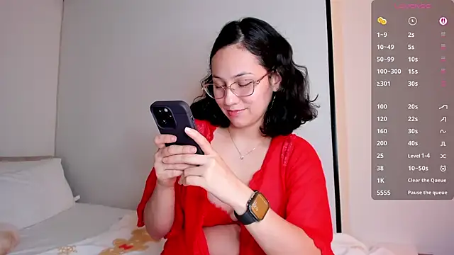 Anyi 1 online show from April 11, 2026, 11:30 pm