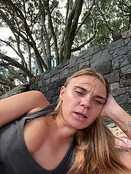 jessieamy online show from November 10, 2025, 9:31 pm