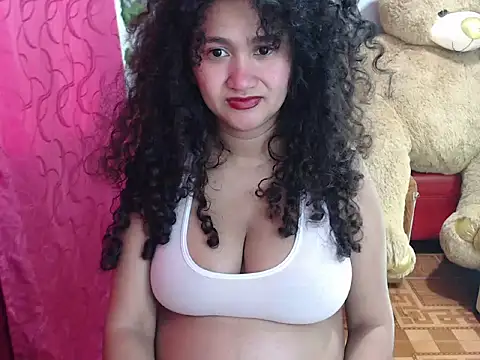 Snapshot of Petite_schoolgirlx chatting on October 3, 2025, 8:54 pm Petite schoolgirlx online show from October 3, 2025, 8:54 pm