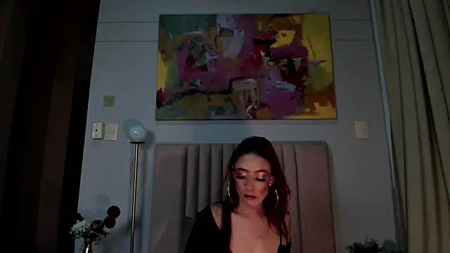 JupiteFox online show from April 12, 2026, 12:14 am