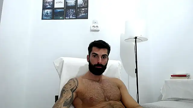 Snapshot of Verycutex chatting on October 25, 2025, 7:47 pm Verycutex online show from October 25, 2025, 7:47 pm