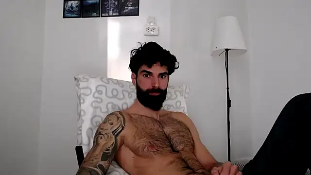 Verycutex online show from February 25, 2026, 6:35 am