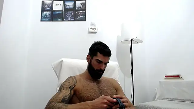 Snapshot of Verycutex chatting on October 20, 2025, 2:39 pm Verycutex online show from October 20, 2025, 2:39 pm