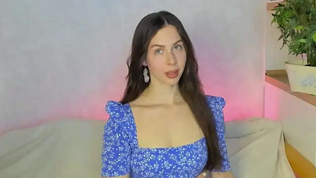 Snapshot of Teresa_Hardly chatting on November 17, 2025, 7:51 pm Teresa Hardly online show from November 17, 2025, 7:51 pm