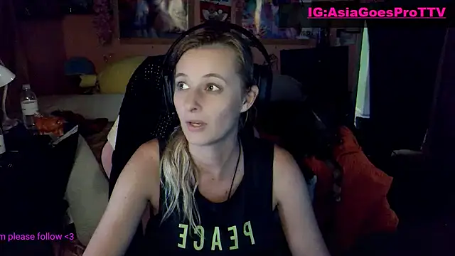 Snapshot of AsiaGoesPro chatting on August 4, 2026, 1:54 am AsiaGoesPro online show from August 4, 2026, 1:54 am