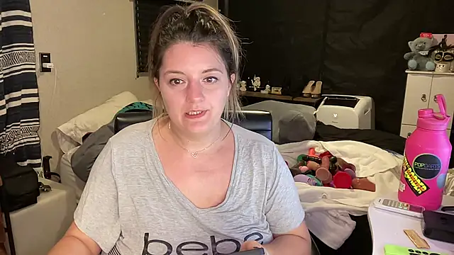 magicsparkles online show from February 17, 2026, 1:36 am