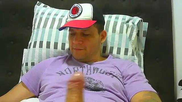 Snapshot of altenori112 chatting on September 20, 2025, 1:10 am altenori112 online show from September 20, 2025, 1:10 am