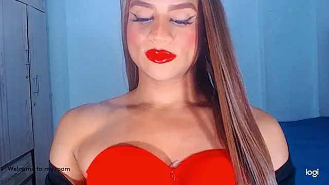 Snapshot of Valenntyna chatting on May 19, 2026, 7:21 pm Valenntyna online show from May 19, 2026, 7:21 pm