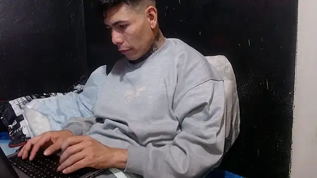 dannnyhot24 online show from January 11, 2025, 8:32 pm