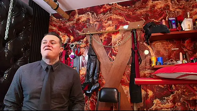 boy n girl online show from November 26, 2025, 6:30 pm