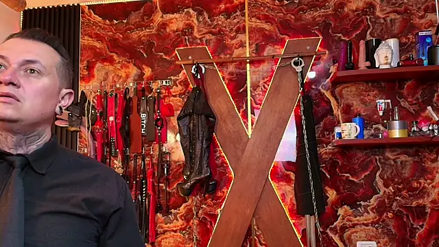 boy n girl online show from September 10, 2025, 10:03 am