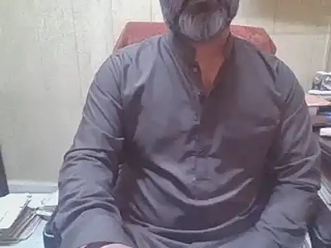 hairymaster95 online show from September 12, 2025, 3:39 am