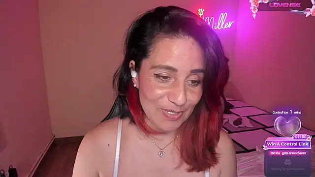 Snapshot of stefany_miller77 chatting on February 24, 2025, 3:31 pm stefany miller77 online show from February 24, 2025, 3:31 pm
