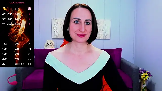 Nia Smithh online show from February 19, 2025, 1:50 pm